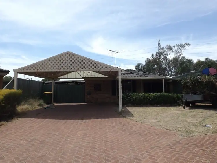9 Domain Crt, Greenmount WA 6056