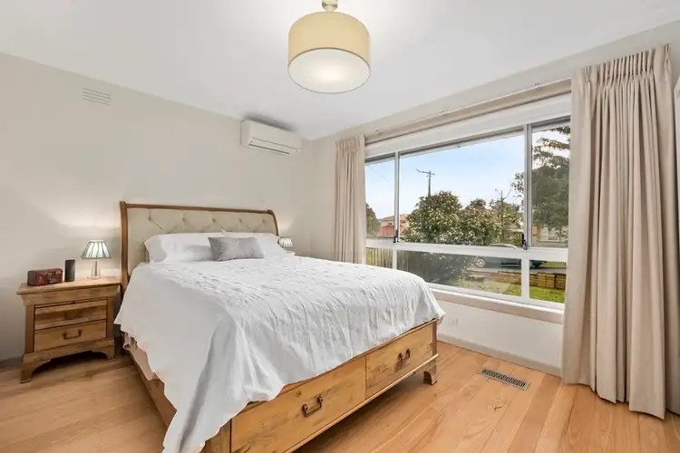 Fifth view of Homely house listing, 2 Ashby Court, Chadstone VIC 3148