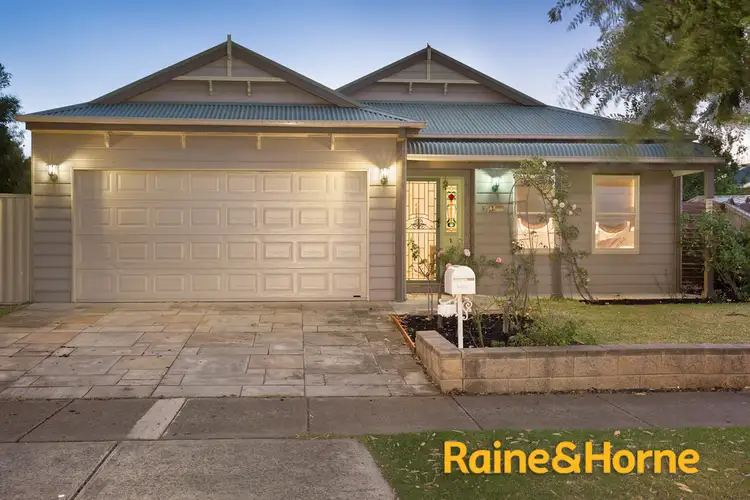 5 Moreton Bay Blvd, Lyndhurst VIC 3975