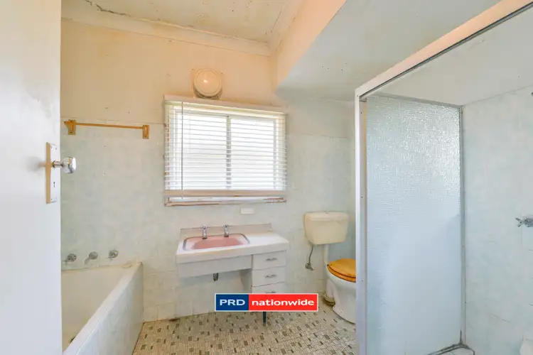 Seventh view of Homely house listing, 6 Oxley Street, Tamworth NSW 2340