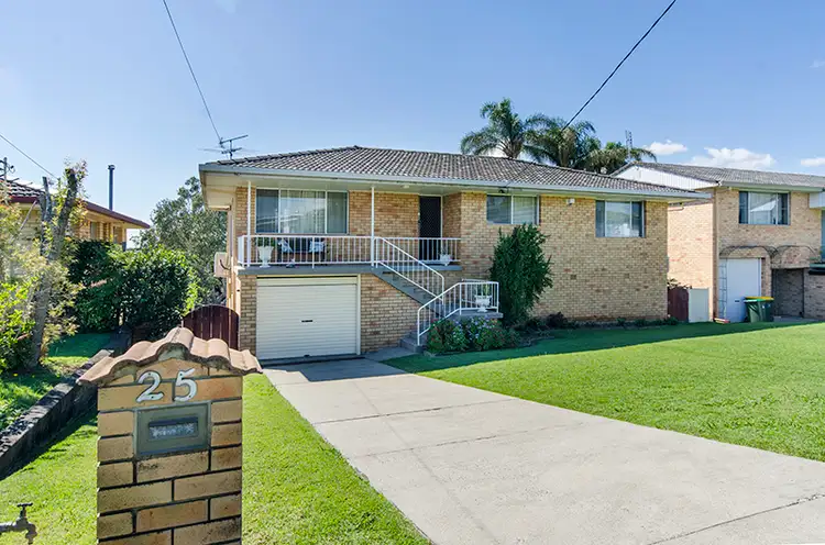 25 Roberts Drive, South Grafton NSW 2460