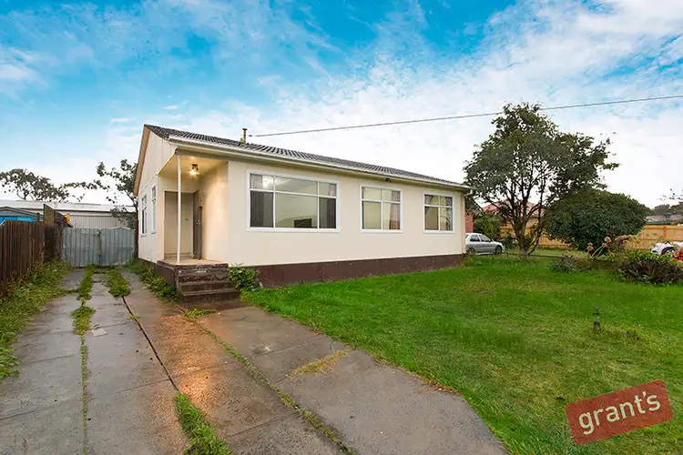 42 Crimson Drive, Doveton VIC 3177