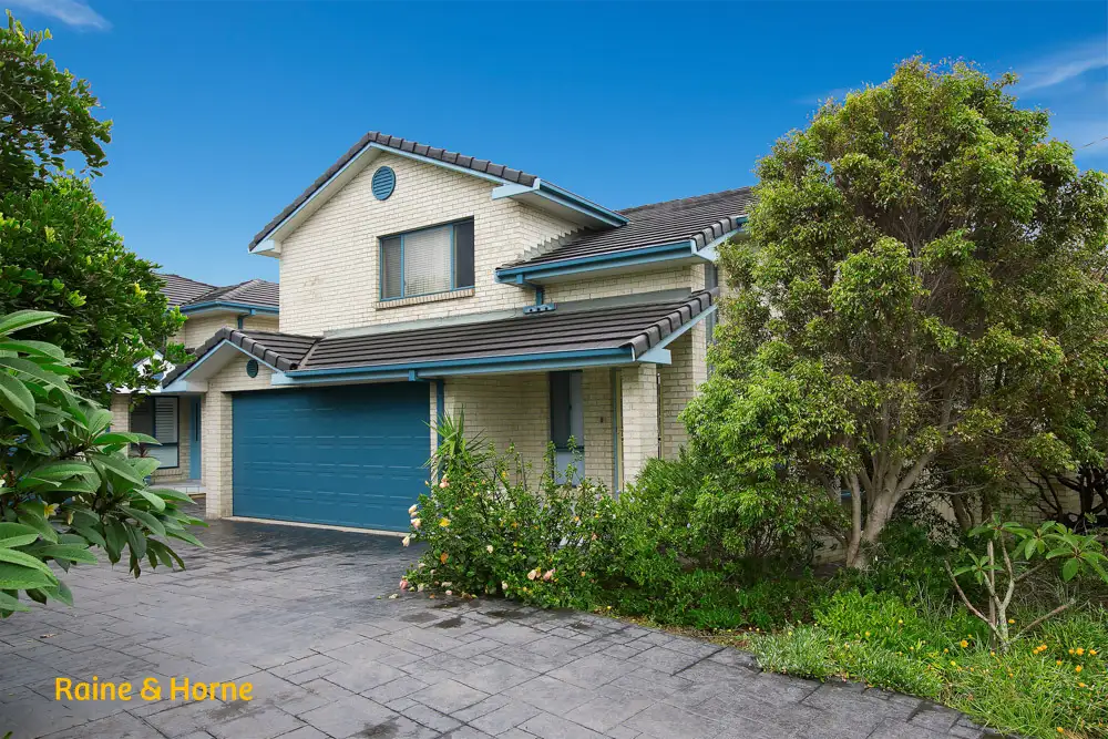 Main view of Homely semi-detached listing, 1/43 Tombonda Drive, Kiama NSW 2533