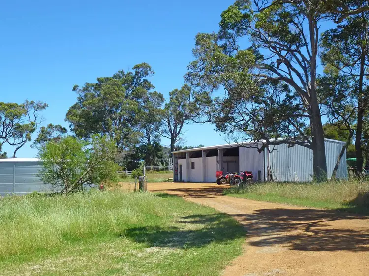 121 Thomas Road, Torbay WA 6330