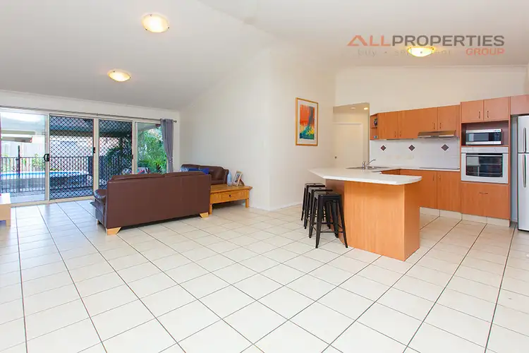 Sixth view of Homely house listing, 10 Crenton Court, Heritage Park QLD 4118