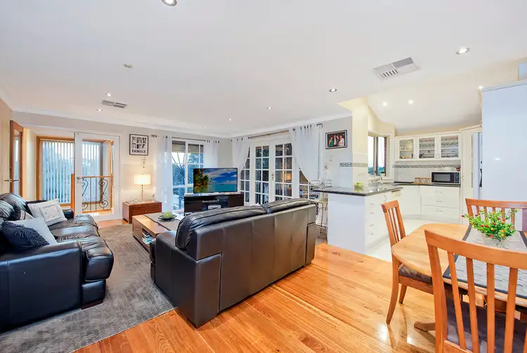 Sixth view of Homely house listing, 8 Hillcrest Court, Mill Park VIC 3082