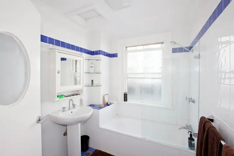 Fifth view of Homely apartment listing, 25/1 Beach Road, Bondi Beach NSW 2026