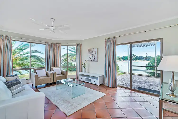 Fifth view of Homely house listing, 2 Collins Court, West Lakes SA 5021