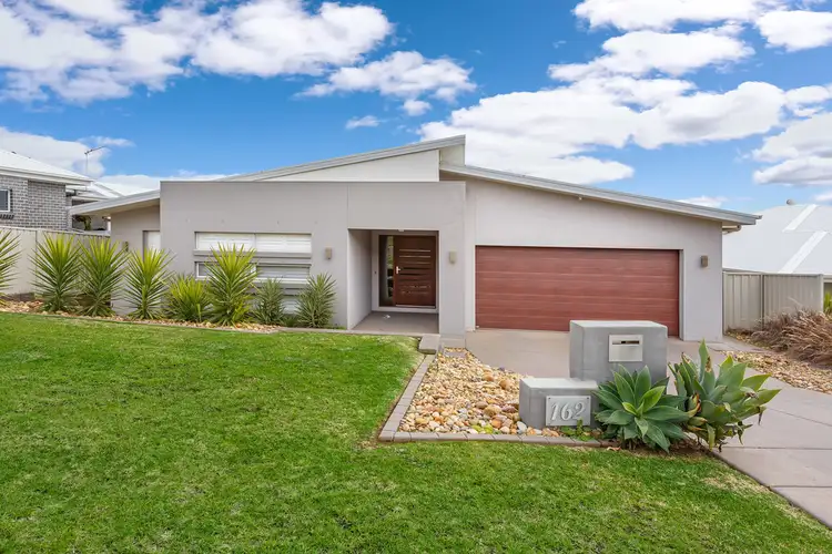 162 Brooklyn Drive, Bourkelands NSW 2650