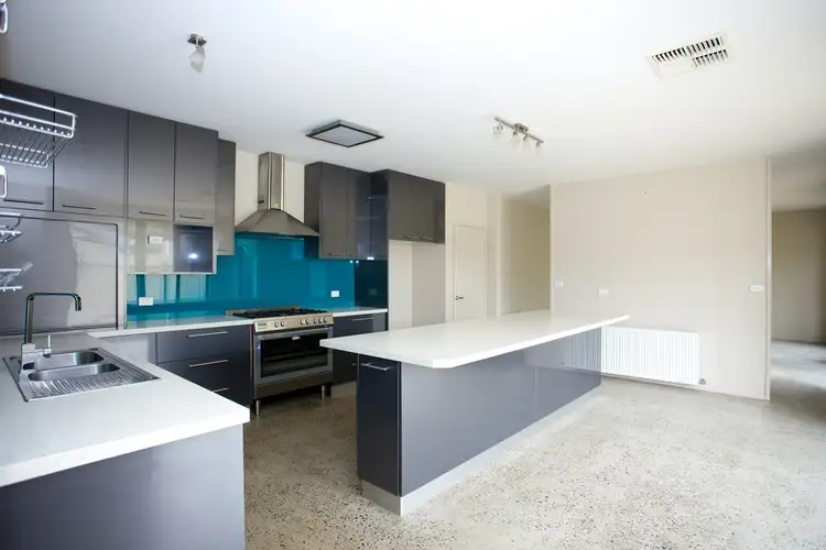 Fourth view of Homely house listing, 2 Bodey Court, Horsham VIC 3400