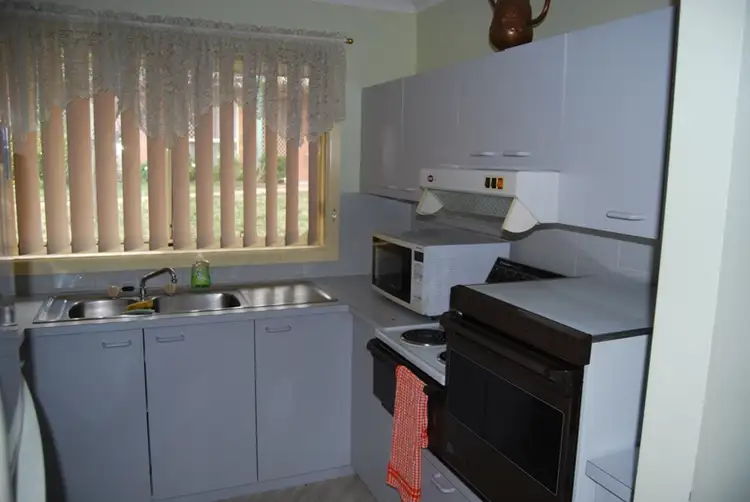 Fifth view of Homely unit listing, 18 /29a View Street, Bathurst NSW 2795