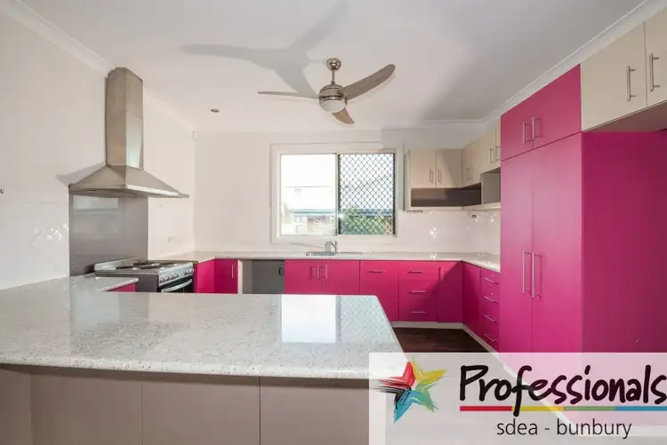 Second view of Homely house listing, 19 Mondak Place, Carey Park WA 6230