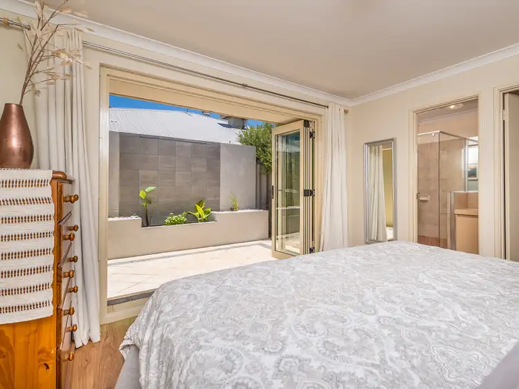 Second view of Homely house listing, 20 Mutiny Terrace, Quinns Rocks WA 6030