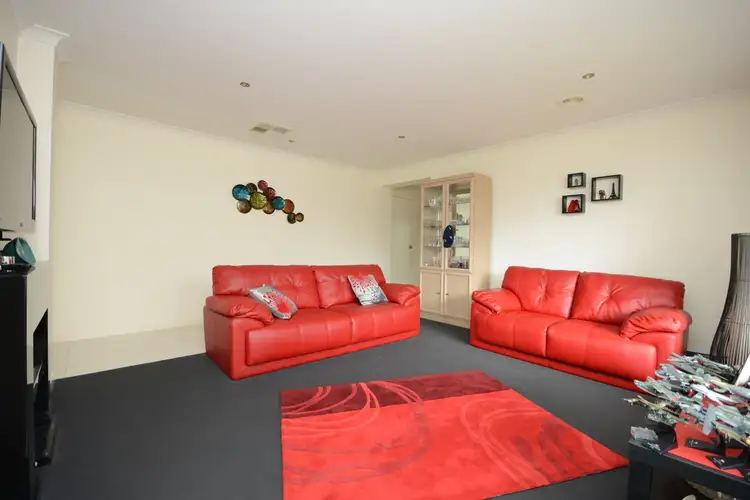 Fifth view of Homely house listing, 7 SCHRADER COURT, Eastwood VIC 3875