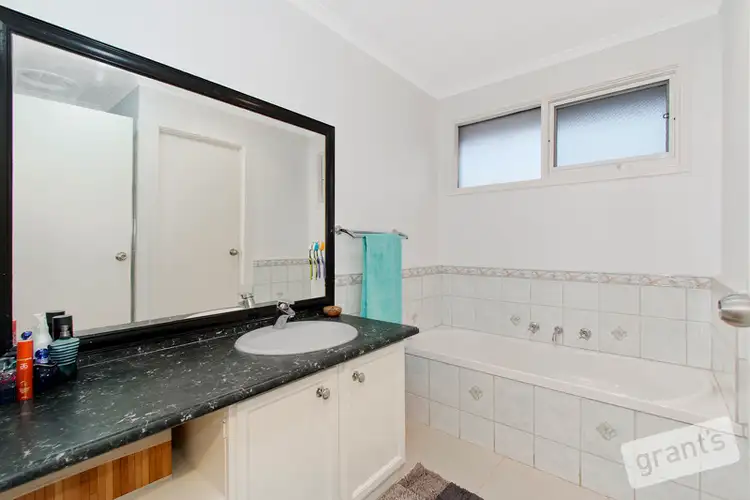 Sixth view of Homely house listing, 4 Bemersyde Drive, Berwick VIC 3806