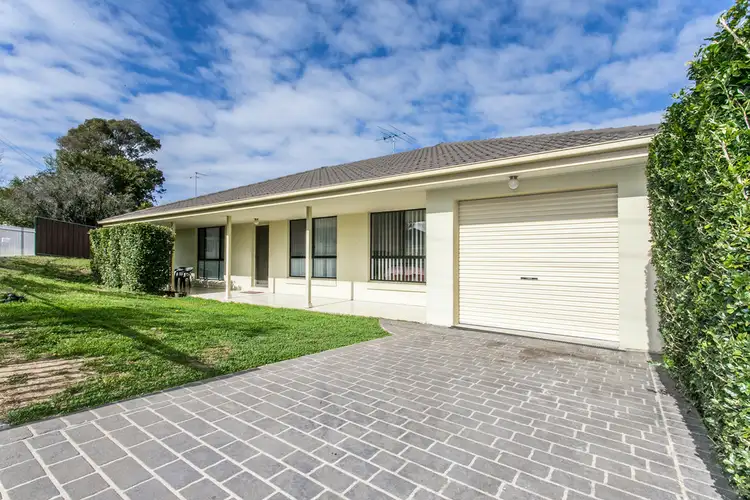 6 Uren Street, South Penrith NSW 2750