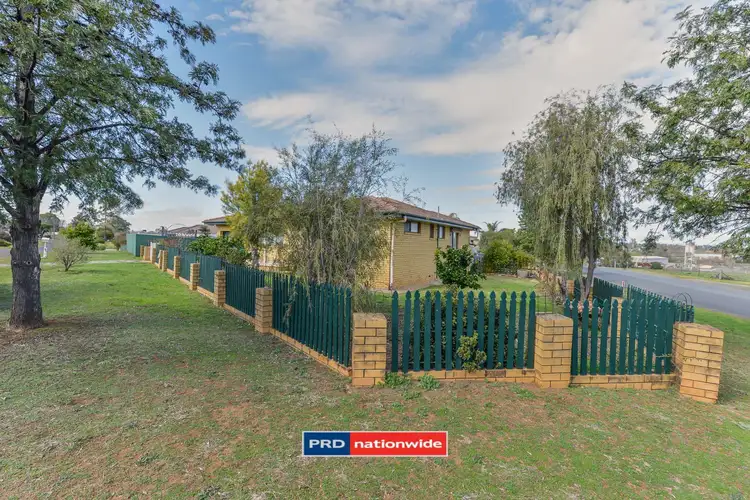 Main view of Homely house listing, 1 Queen Street, Tamworth NSW 2340