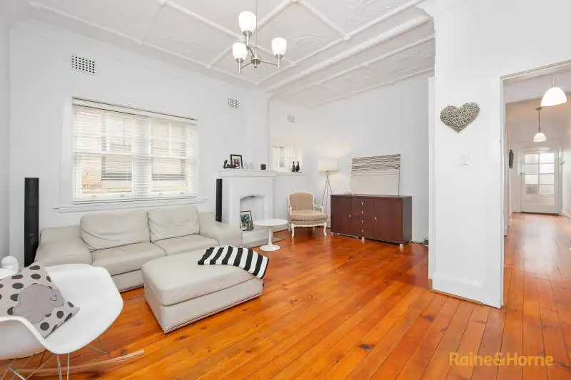 Main view of Homely apartment listing, 2/74 Cabramatta Road, Mosman NSW 2088