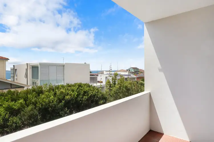 Second view of Homely unit listing, 5/6 Garie Place, South Coogee NSW 2034