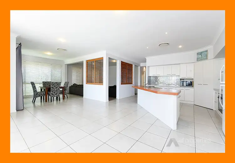 Second view of Homely house listing, 4 Vaucluse Place, Parkinson QLD 4115