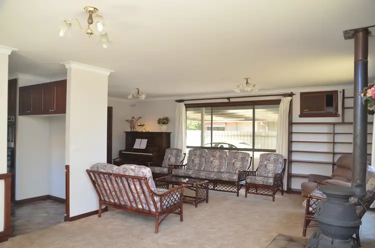 Fifth view of Homely house listing, 110 Drevermann Street, Bairnsdale VIC 3875