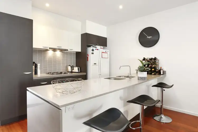 Fifth view of Homely townhouse listing, 41 Parkville Avenue, Parkville VIC 3052