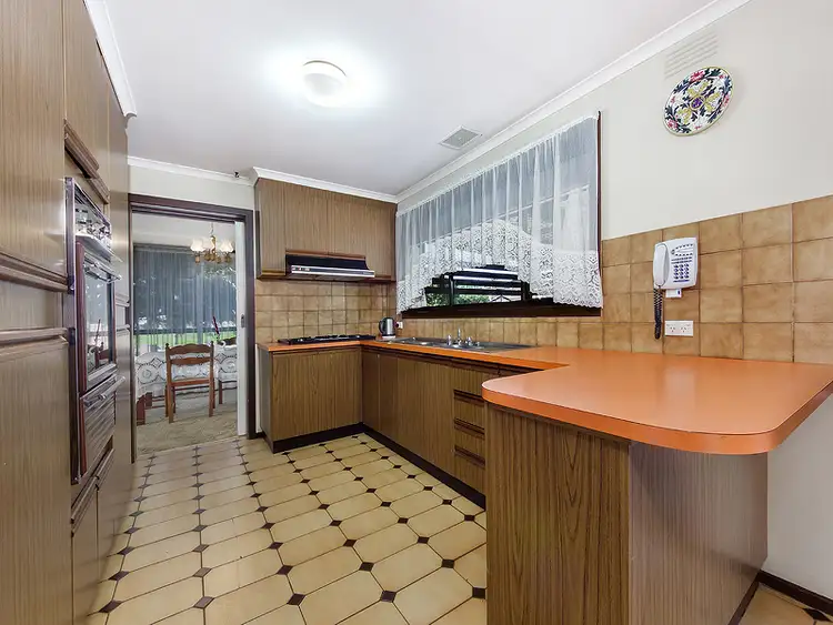 Fifth view of Homely house listing, 7 Blendon Avenue, St Albans VIC 3021