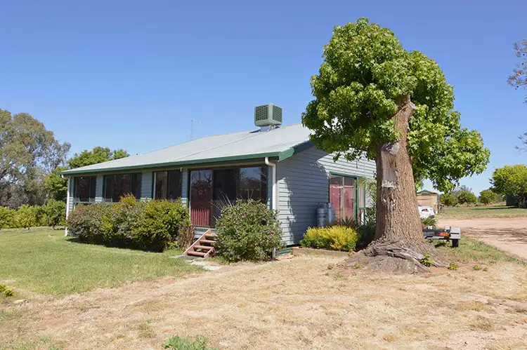 Second view of Homely house listing, 2956 Kulkyne Way, Colignan VIC 3494