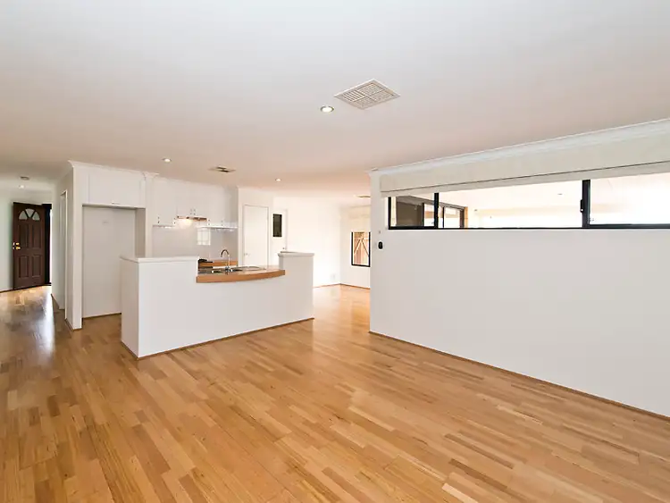 Sixth view of Homely house listing, 30 Kingia Way, Canning Vale WA 6155