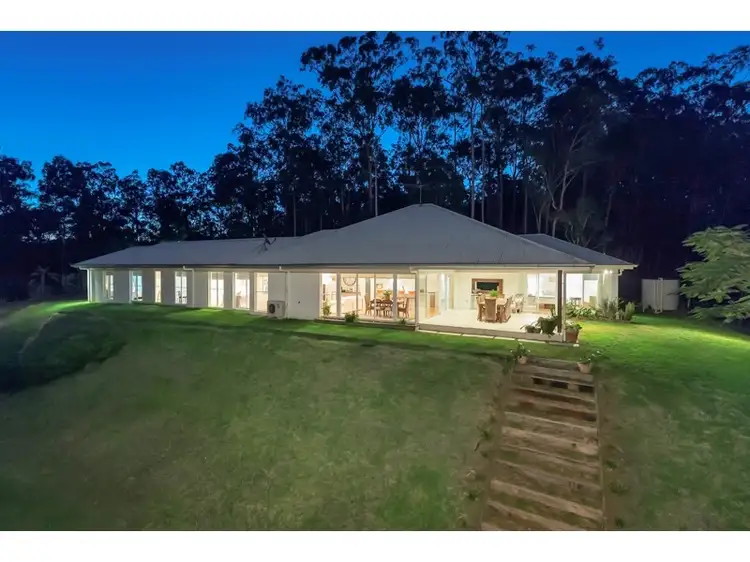 100 Kamala Drive, Pullenvale QLD 4069