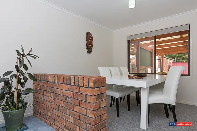 Seventh view of Homely house listing, 5 Dettmann Close, Isaacs ACT 2607