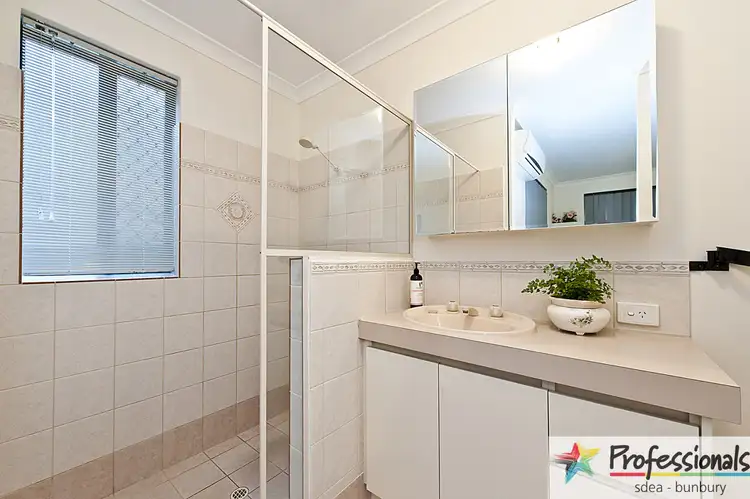 Sixth view of Homely house listing, 28 Birralee Loop, Innaloo WA 6018