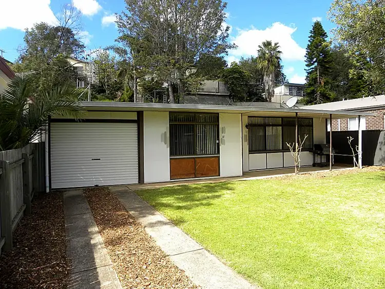 11 Country Club Drive, Catalina NSW 2536
