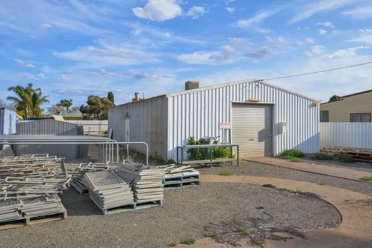 1 Holmes Street, Boulder WA 6432