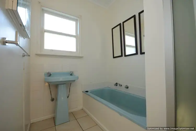 Fifth view of Homely house listing, 4 Dean Street, Bairnsdale VIC 3875