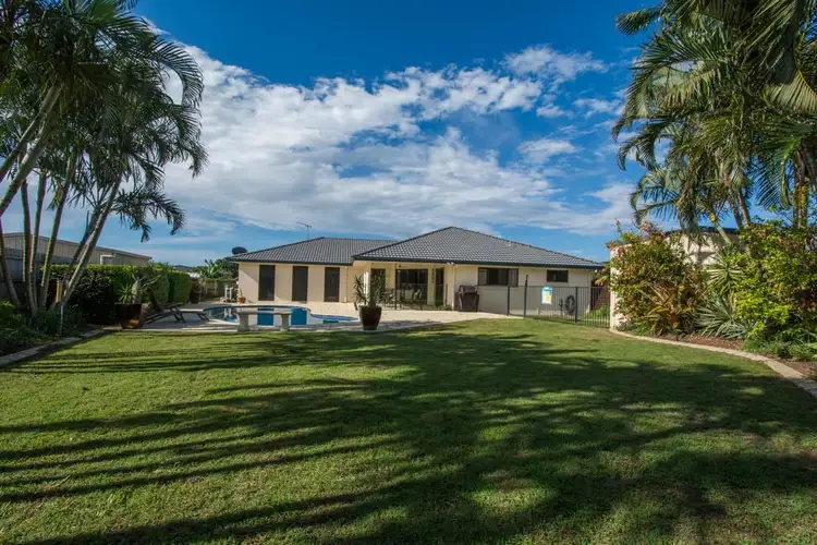 5 Paddington Court, Kalkie QLD 4670