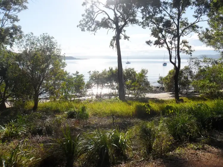 48 The Esplanade, Karragarra Island QLD 4184