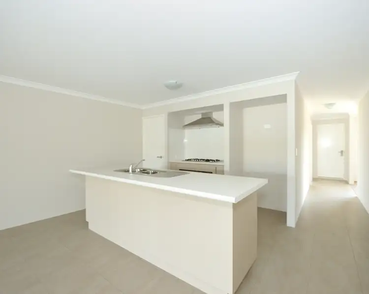 Fourth view of Homely house listing, 10 Pendragon Lane, Baldivis WA 6171