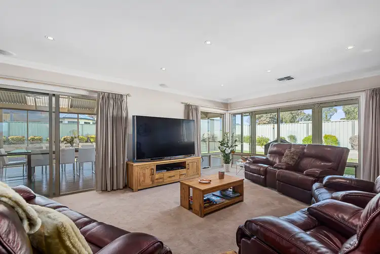 Sixth view of Homely house listing, 10 James Cook Avenue, Mount Gambier SA 5290