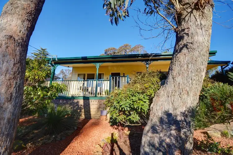 11 Hillier Avenue, Blackheath NSW 2785