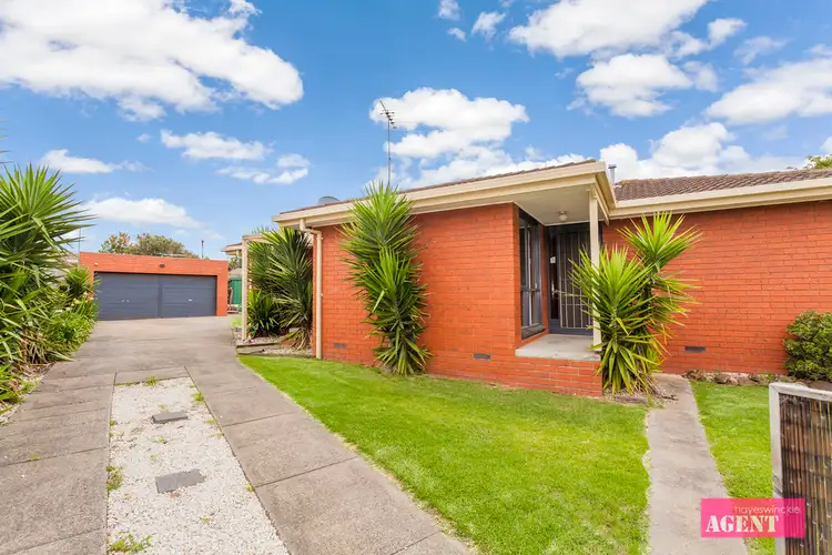 27 Greenville Drive, Grovedale VIC 3216