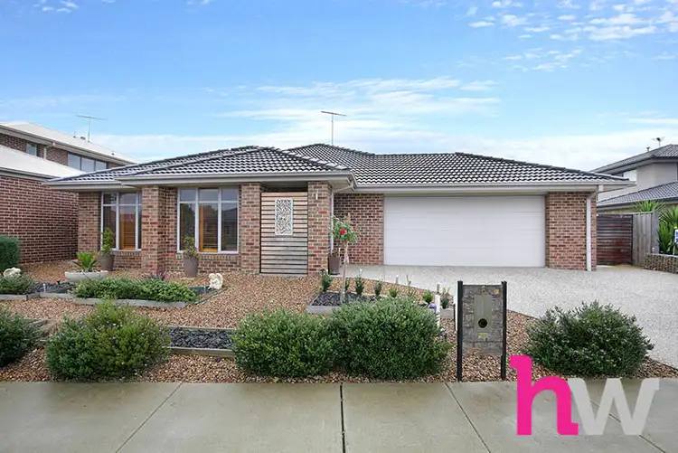 6 Daybreak Avenue, Armstrong Creek VIC 3217