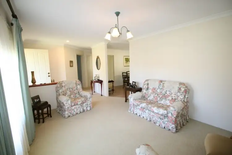 12 Payton Way, Usher WA 6230