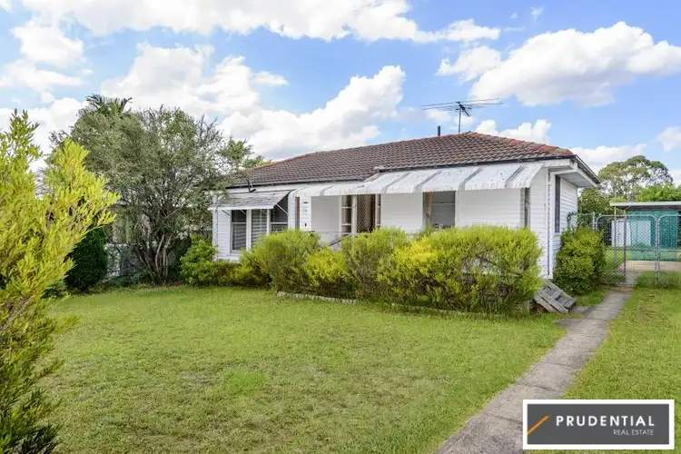 4 Bailley Street, Leumeah NSW 2560