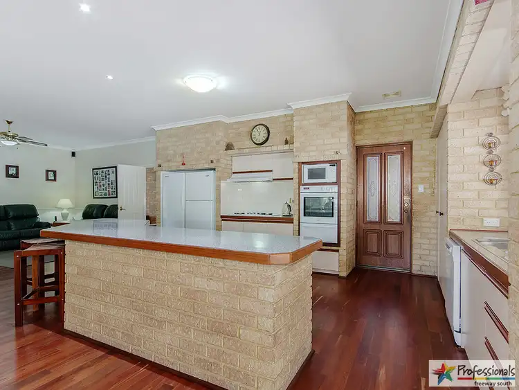 Fifth view of Homely house listing, 2 Shipwright Avenue, Wellard WA 6170