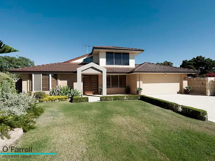 6 Coral Court, Halls Head WA 6210