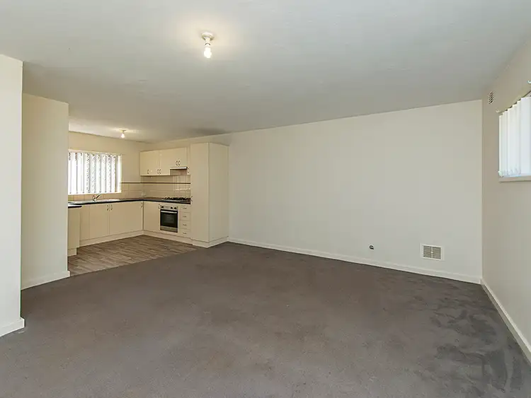 Sixth view of Homely house listing, 25 Melinga Court, Karawara WA 6152
