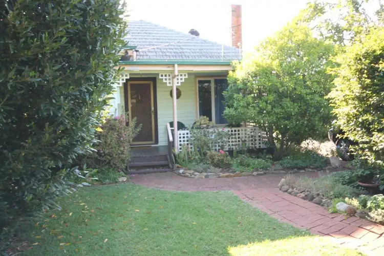 12 Palmer Street, Harvey WA 6220