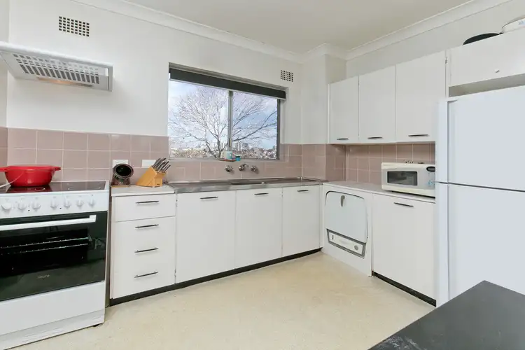 Fifth view of Homely apartment listing, 14/9 Ellalong Road, Cremorne NSW 2090