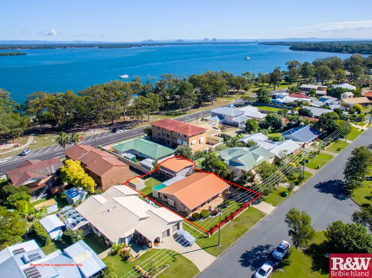 7 Captain Cook Drive, Banksia Beach QLD 4507
